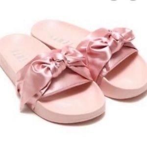 fenty slipper